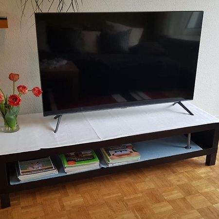 Stadtnahe Wohnung Mit Kl.Balkon Und Parkplatz 올덴부르크 외부 사진