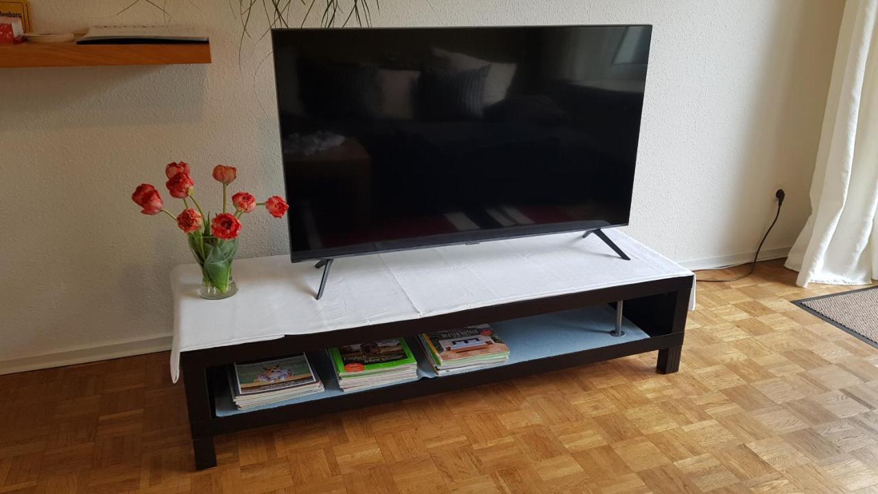 Stadtnahe Wohnung Mit Kl.Balkon Und Parkplatz 올덴부르크 외부 사진