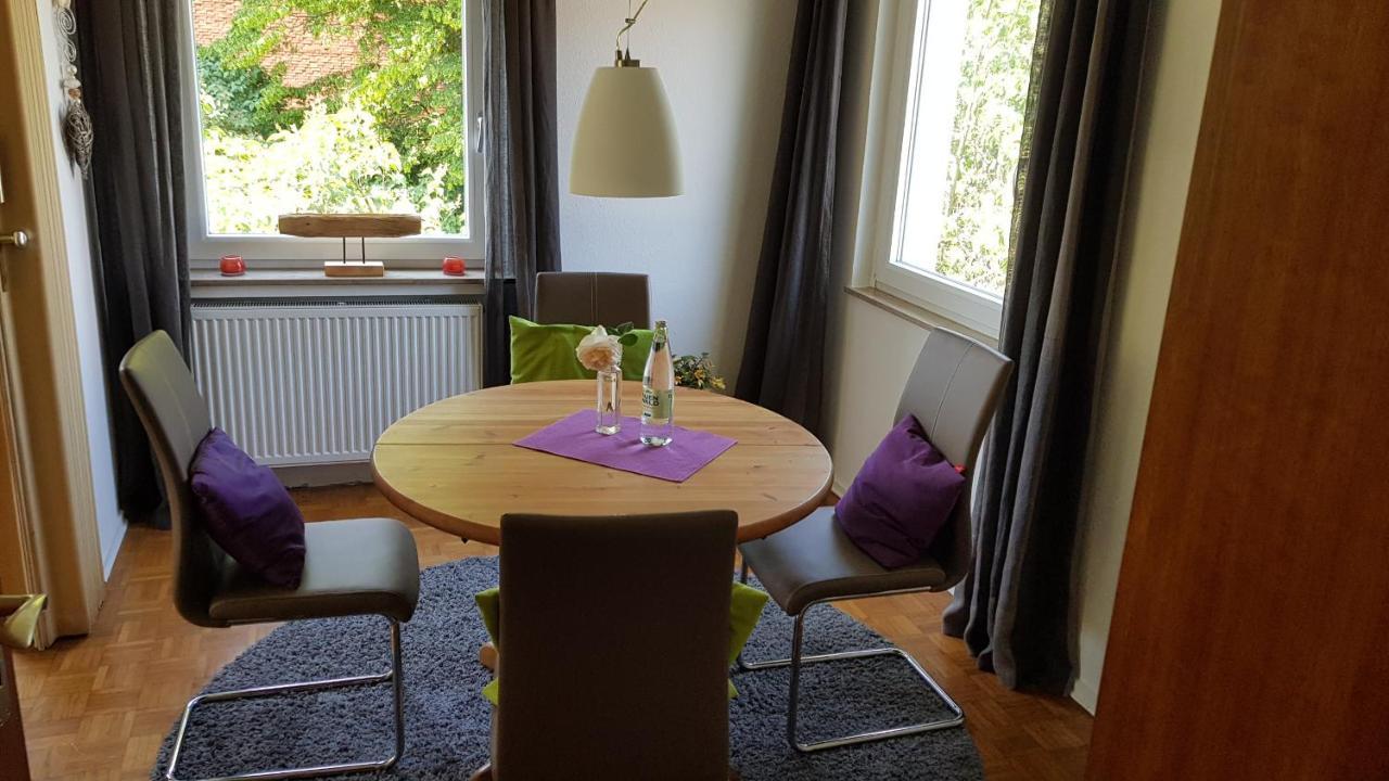 Stadtnahe Wohnung Mit Kl.Balkon Und Parkplatz 올덴부르크 외부 사진